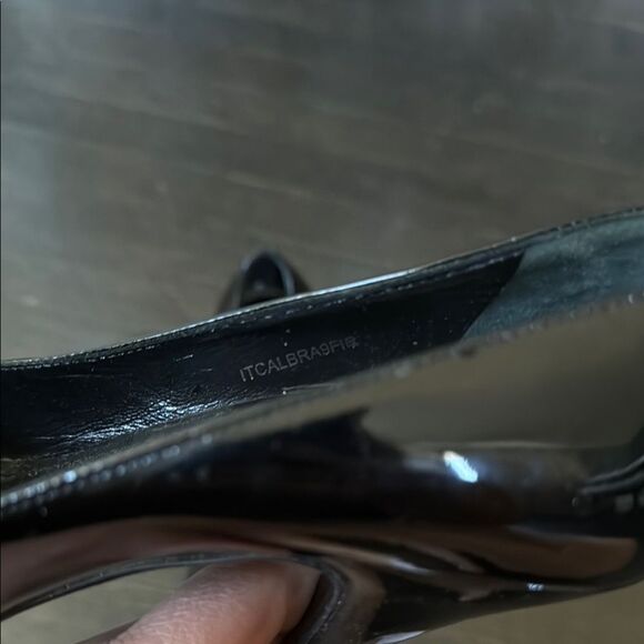 Burberry Black Patent Leather Heels – Size 36.5 | NWOB | Elegant Designer Pumps - Picture 11 of 14